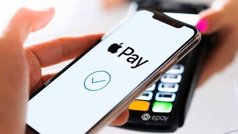 Apple Pay là dịch vụ thanh toán không dây kết hợp với ví điện tử của Apple