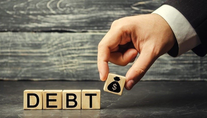 Quản lý và hạn chế các khoản nợ