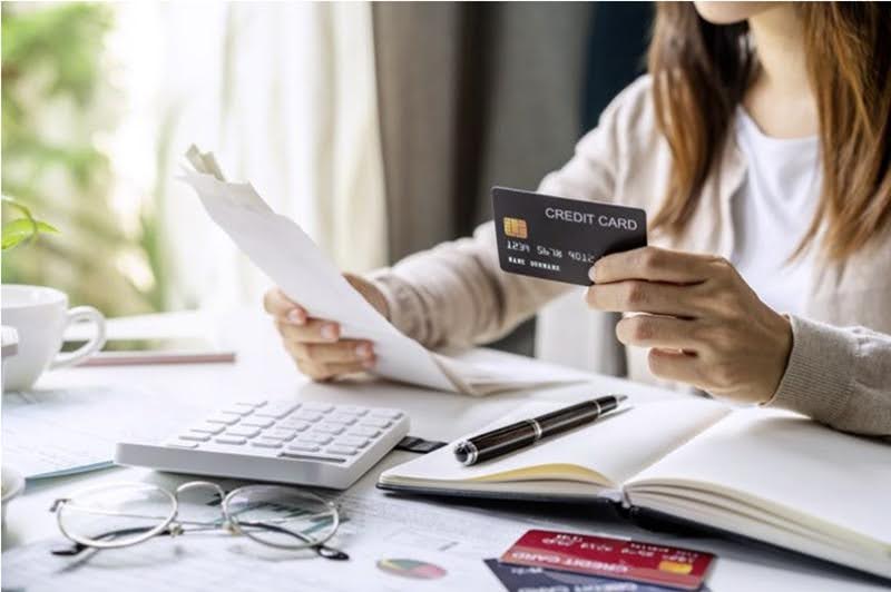 Cần xử lý nợ xấu thẻ tín dụng kịp thời hiệu quả