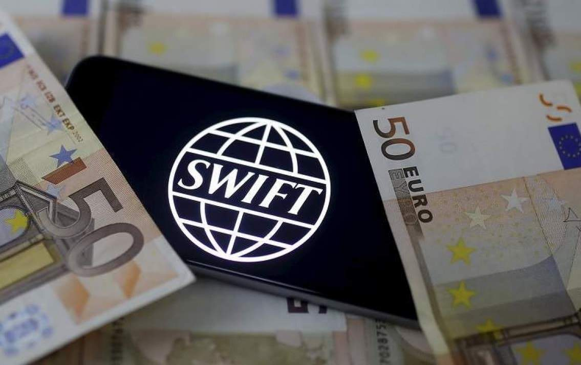 SWIFT là Hiệp hội viễn thông liên ngân hàng và tài chính quốc tế với sự tham gia của hầu hết các ngân hàng trên khắp các châu lục