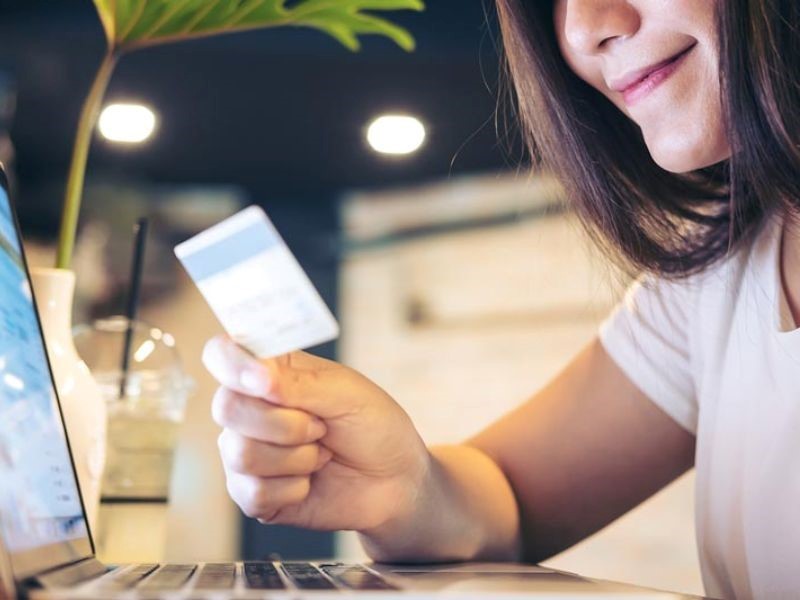 Quý khách có thể đăng ký mở thẻ tín dụng của ngân hàng ACB online dễ dàng và nhanh chóng ngay tại nhà